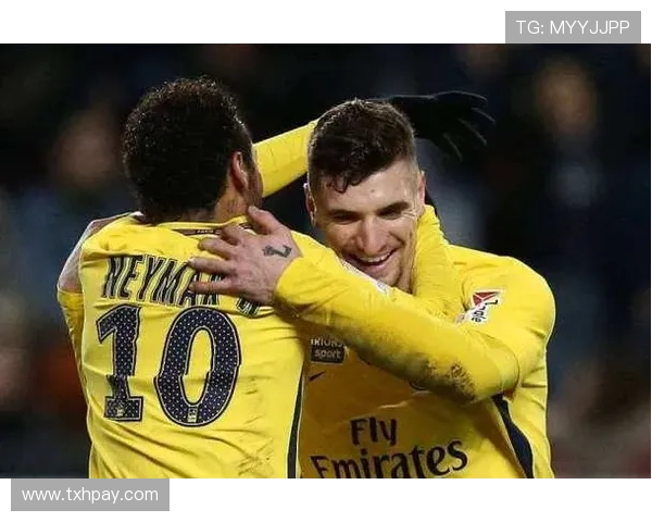 多特官宣签下普拉特斯今夏加盟